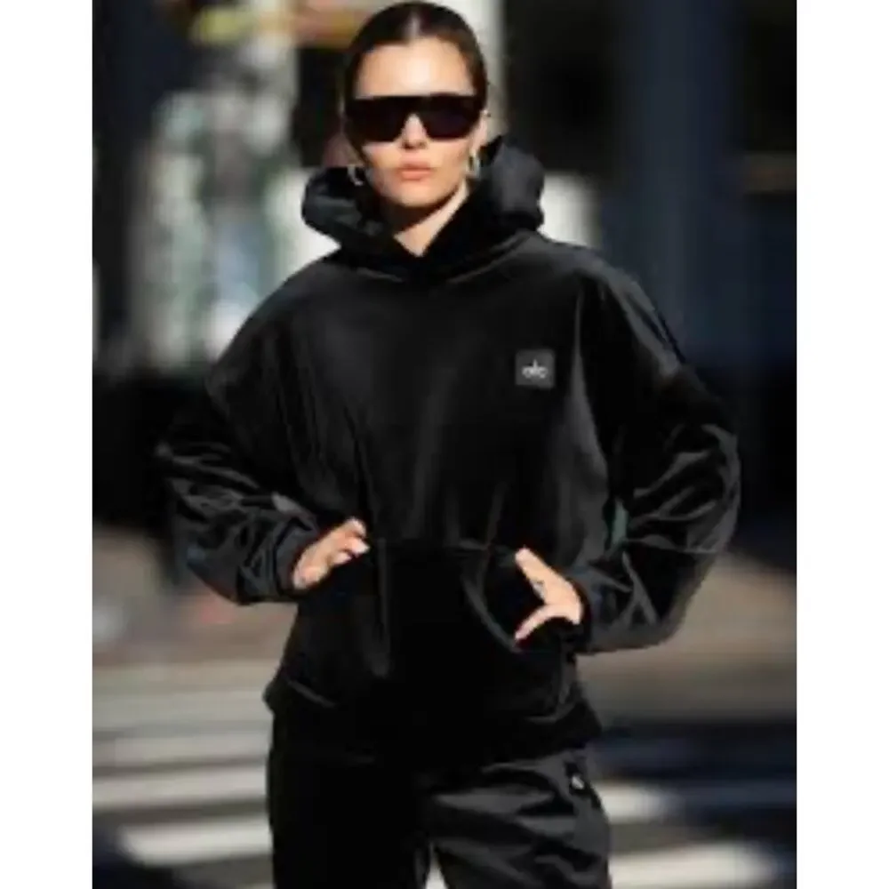 Alo Yoga Velour Baller‎ Hoodie Women's Size small black Oversized Heavyweight